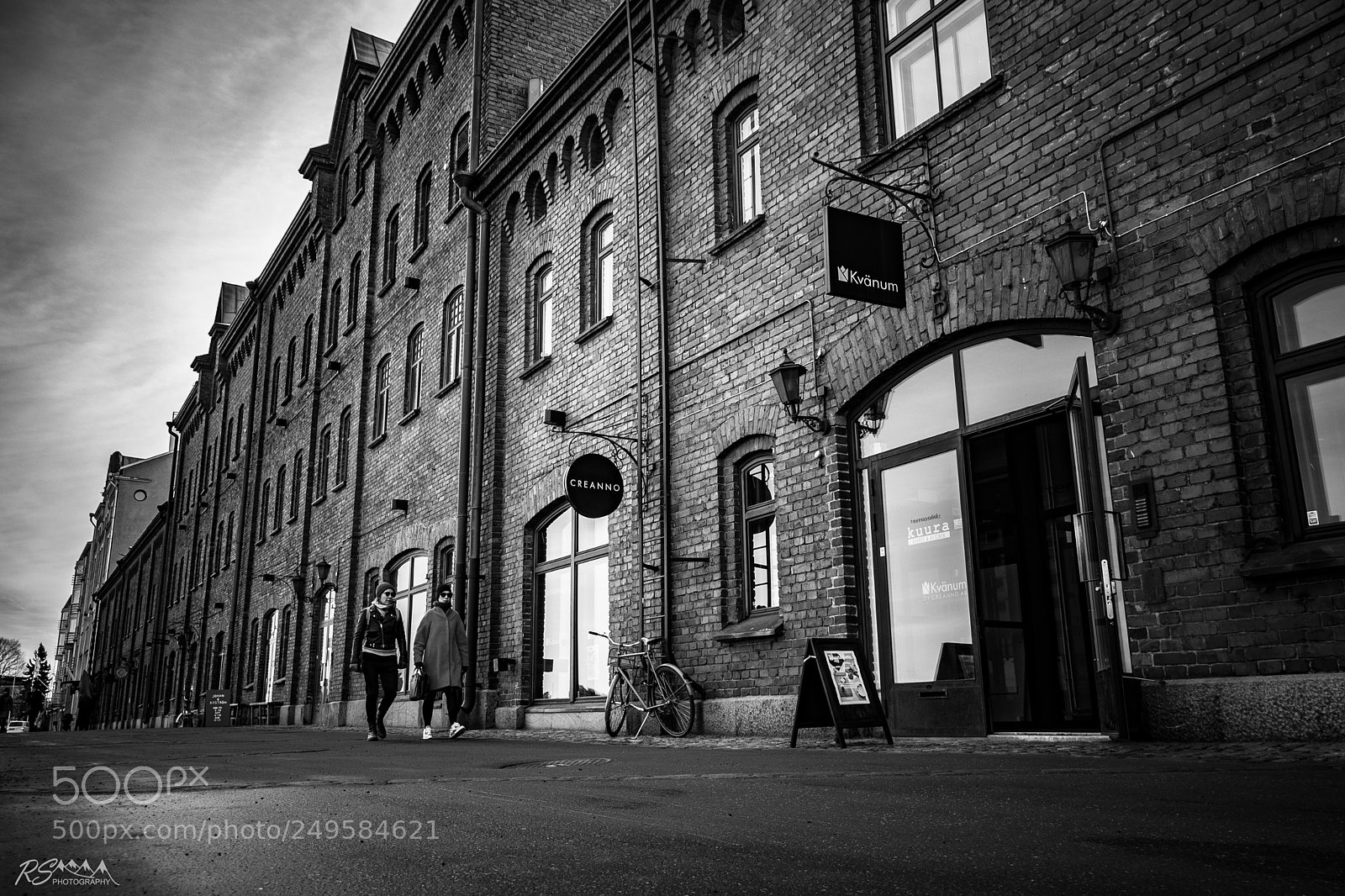 Nikon D5200 sample photo. Kanavaranta road, helsinki photography