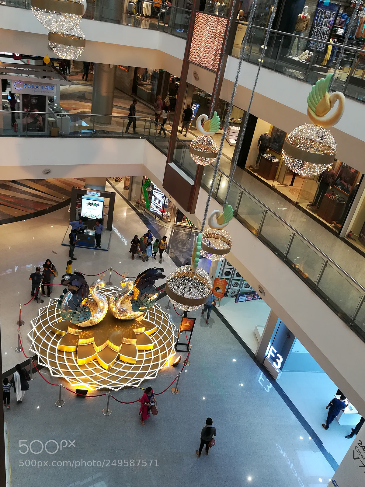 HUAWEI honor 6x sample photo. Mall photography