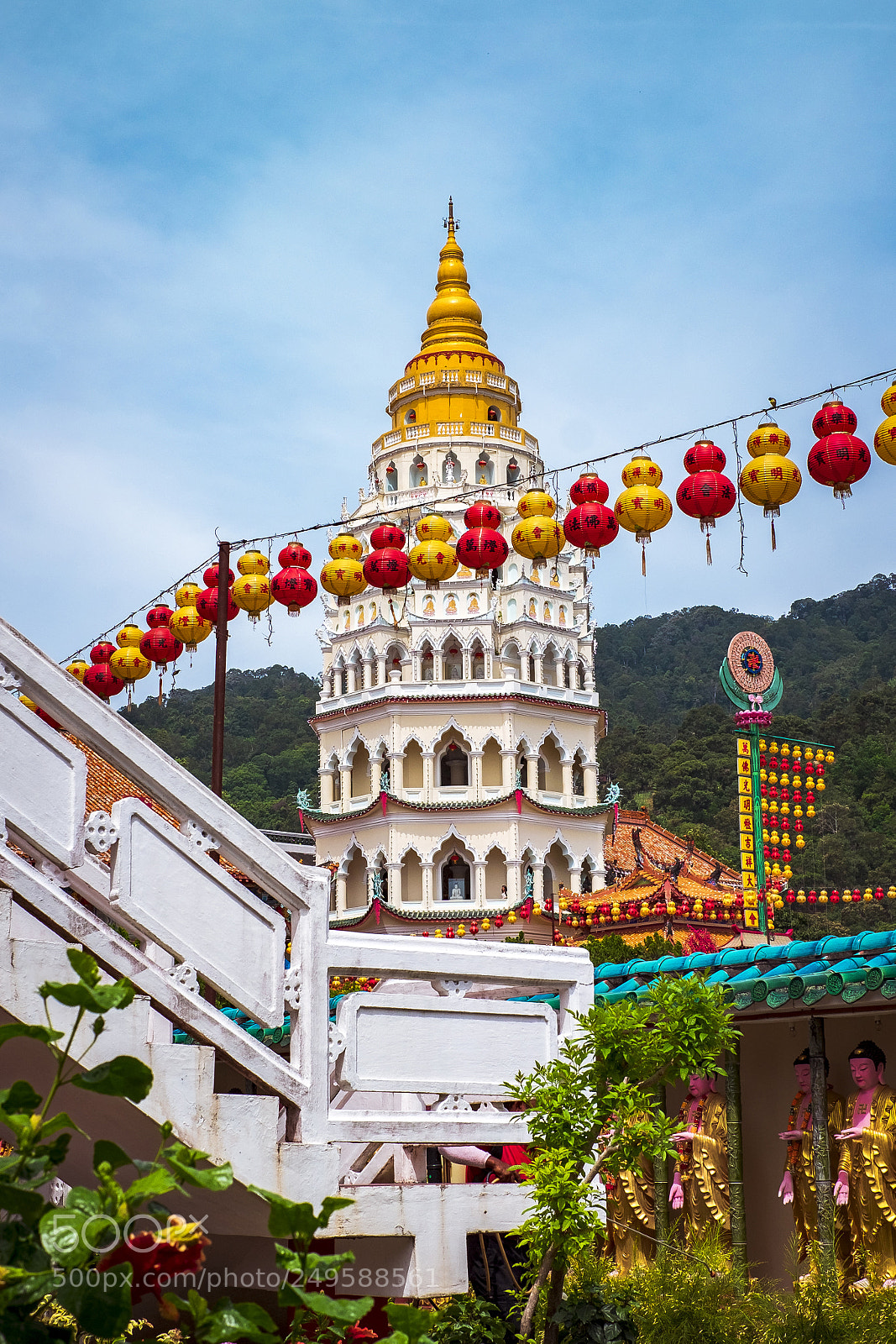 Fujifilm X-T1 sample photo. Kek lok si temple photography