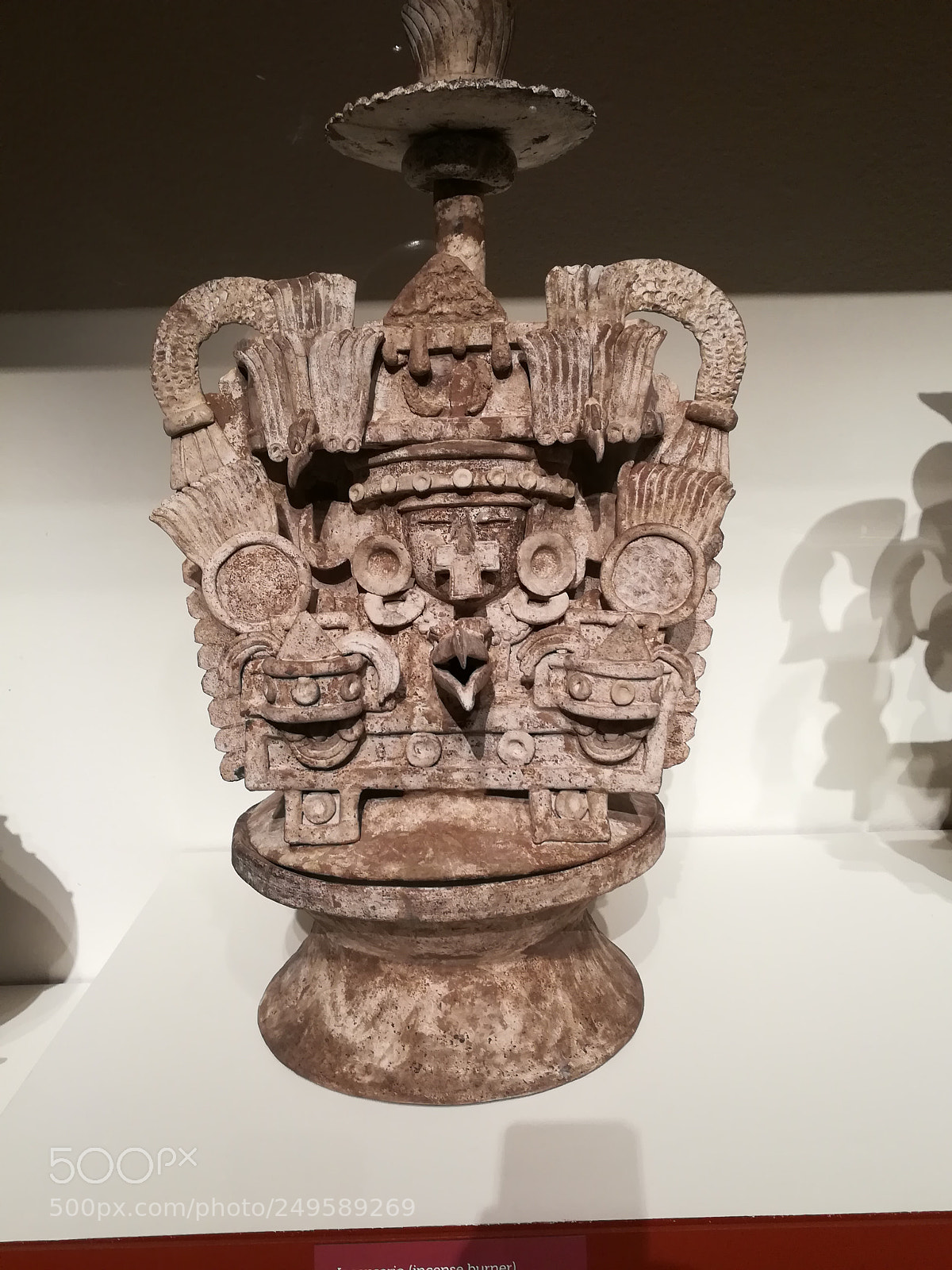 HUAWEI honor 6x sample photo. Mayan sculpture photography