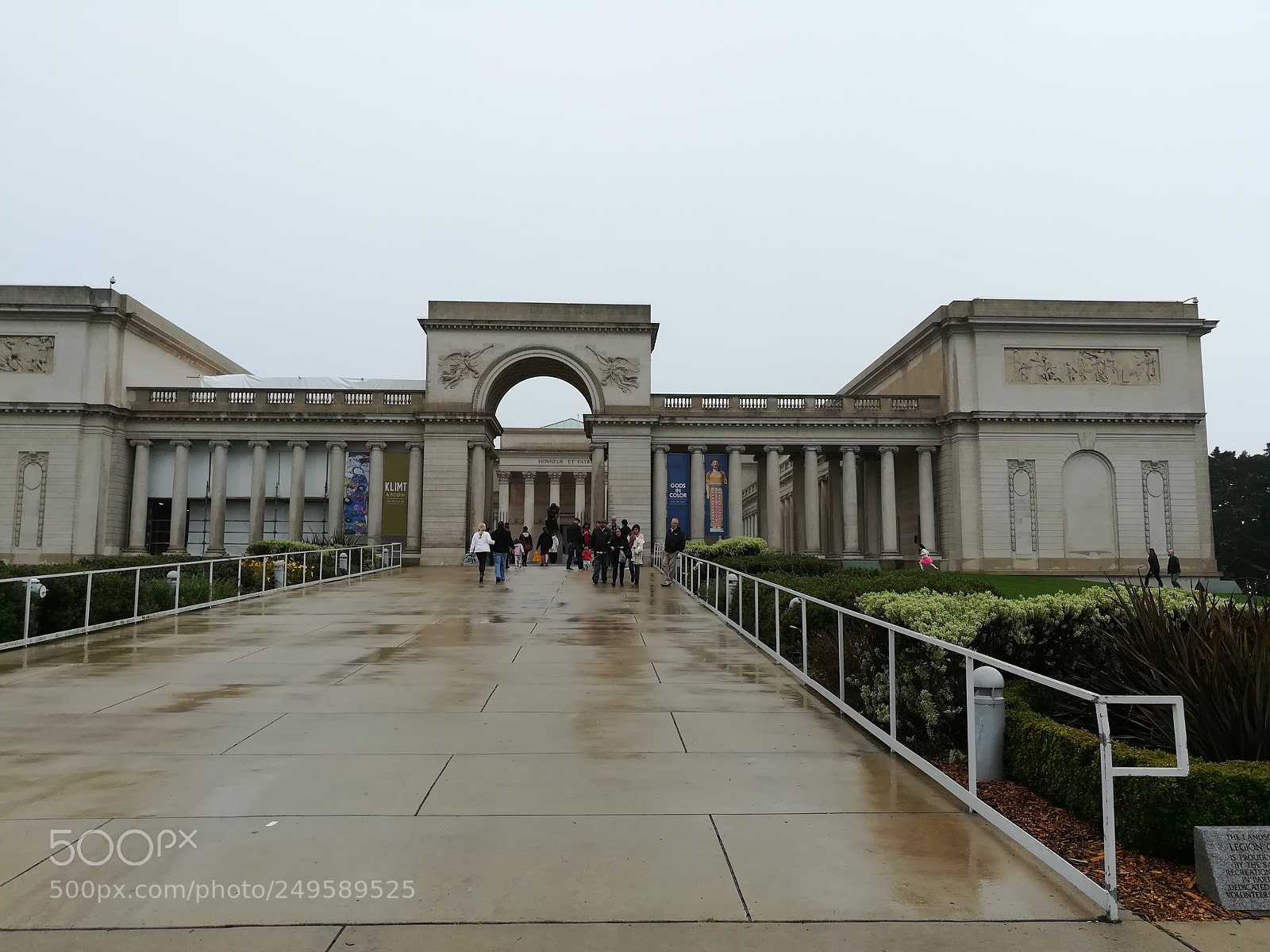 HUAWEI honor 6x sample photo. Museum building photography
