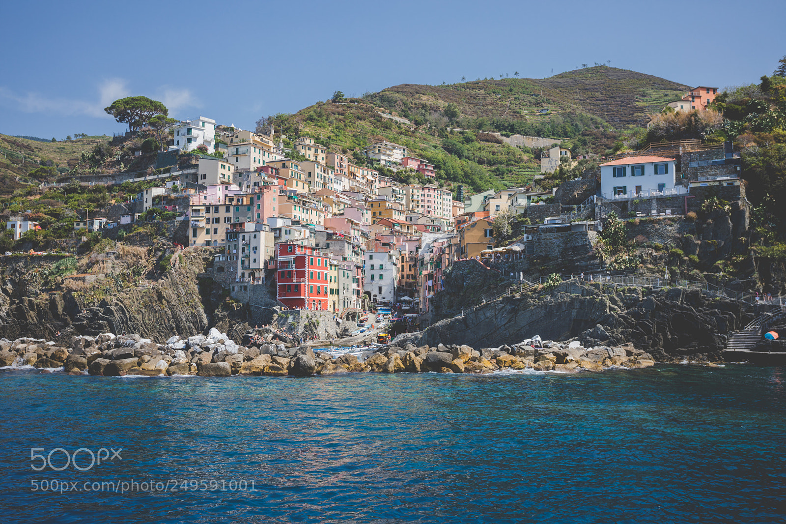 Canon EOS 5D Mark IV sample photo. Riomaggiore photography