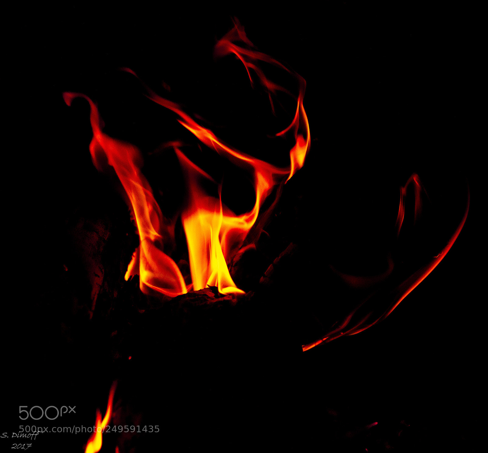 Sony SLT-A58 sample photo. Flames photography