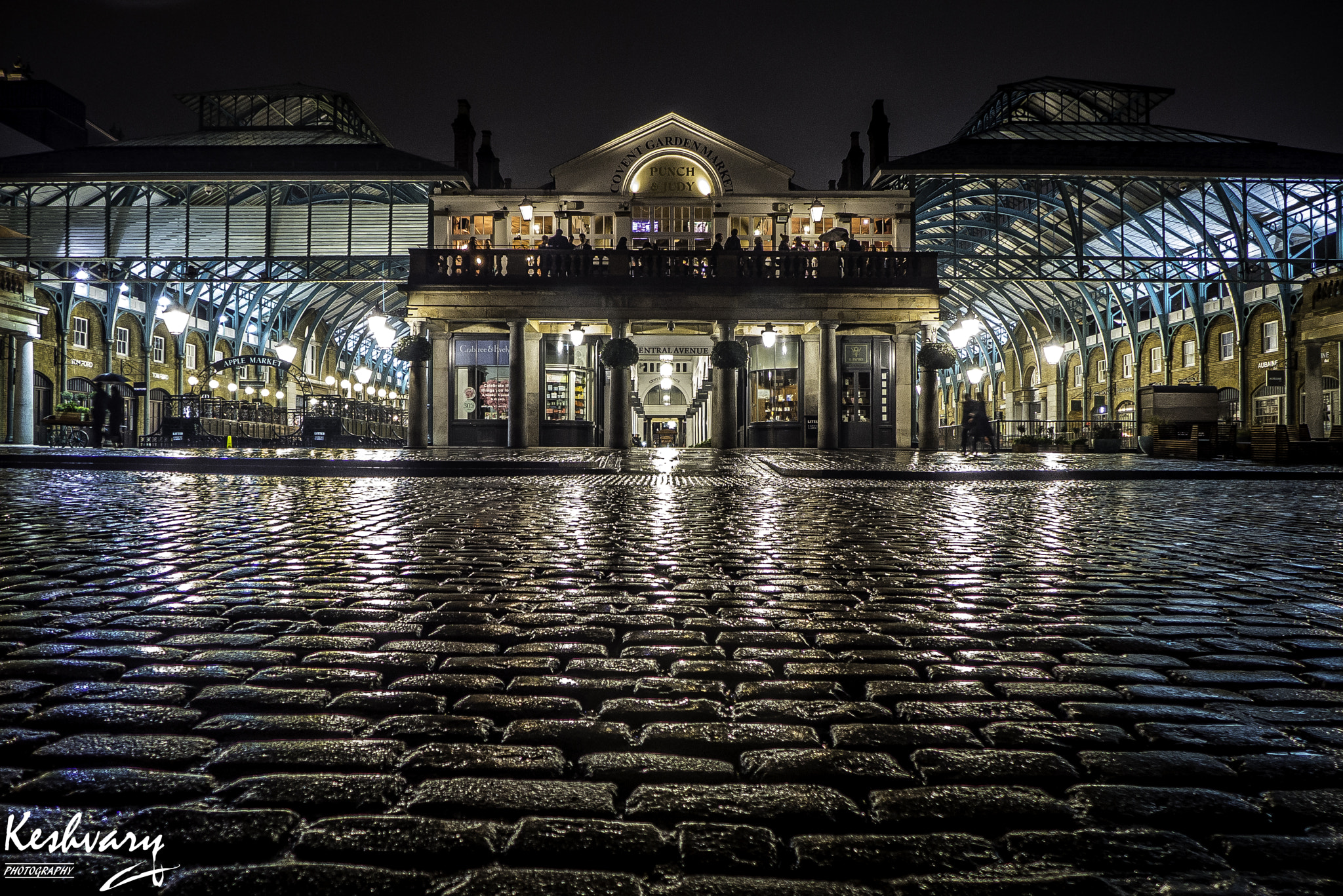 Leica D-Lux 6 sample photo. Londres covent garden photography
