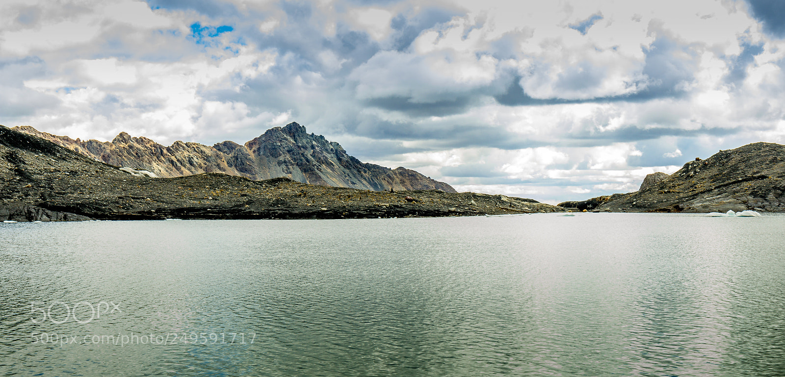 Canon EOS 600D (Rebel EOS T3i / EOS Kiss X5) sample photo. Pastoruri lake photography