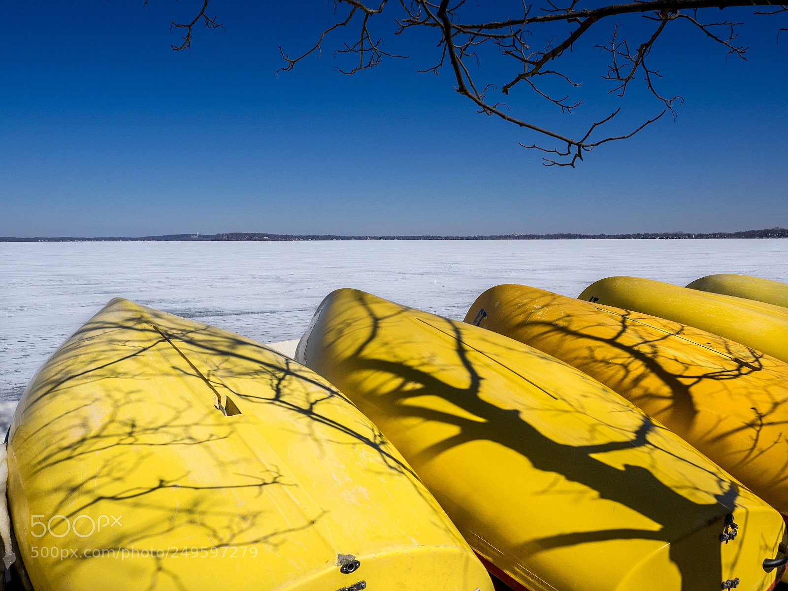 Olympus OM-D E-M1 sample photo. Boats on the lookout photography