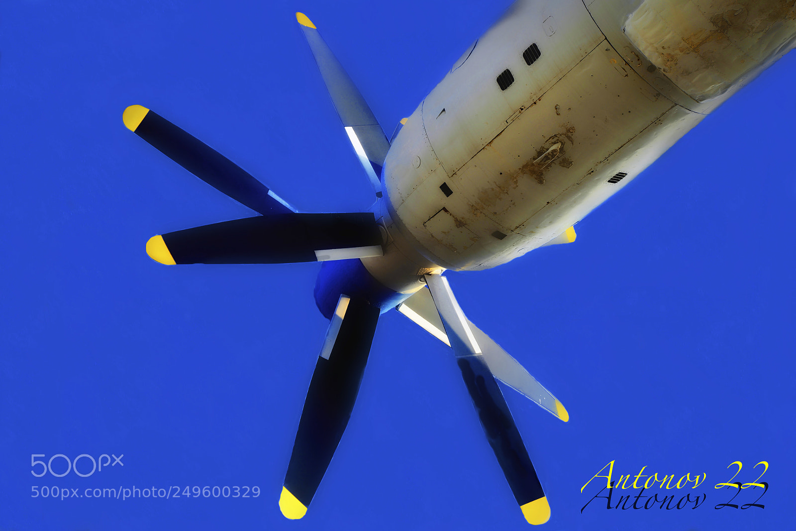 Nikon D800 sample photo. Motor antonov 22 photography