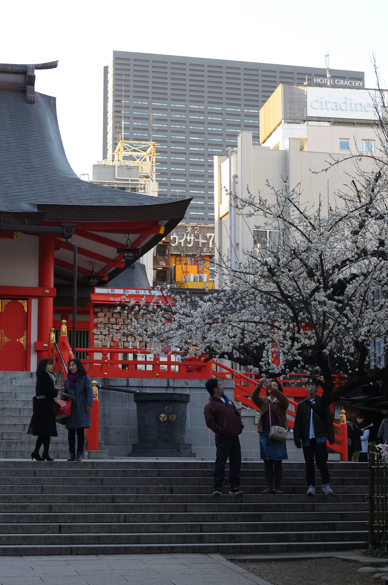 Nikon D300 sample photo. Shinjuku, tokyo photography