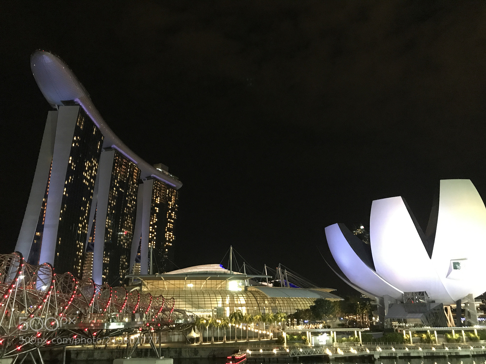 Apple iPhone 7 sample photo. Marina bay sands and photography