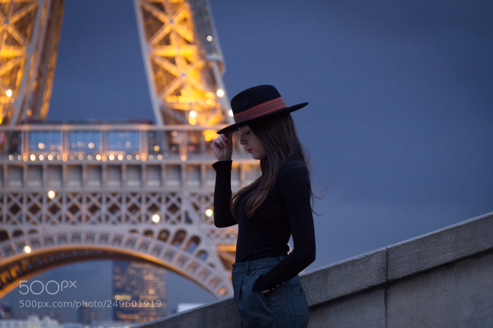 Canon EOS 7D sample photo. Incognito photography