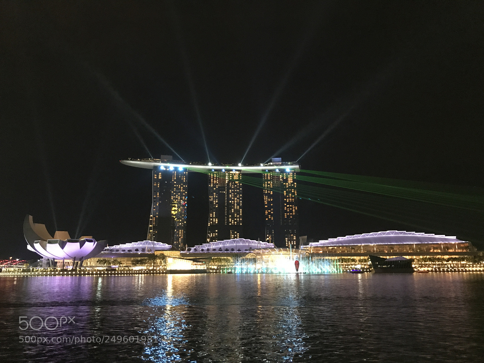 Apple iPhone 7 sample photo. Marina bay sands photography