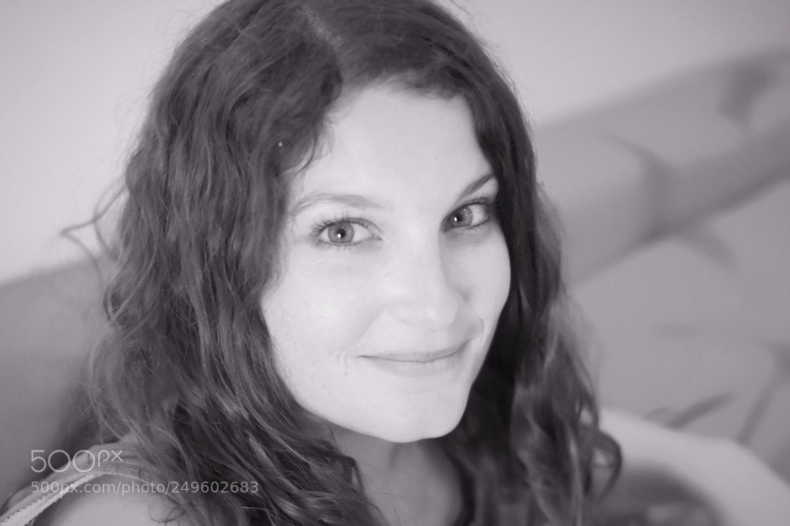 Nikon D5600 sample photo. Laura photography
