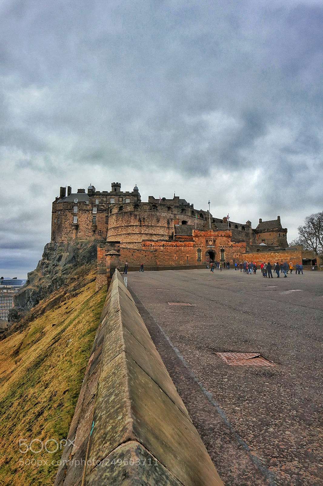 Canon EOS M6 sample photo. Edinburgh castle photography