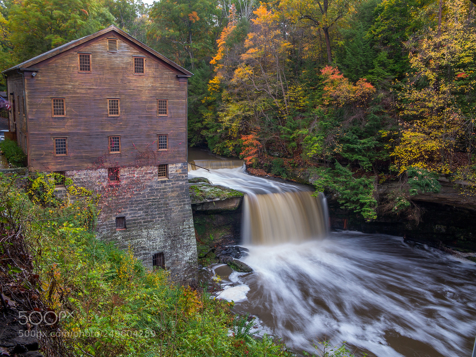 Canon PowerShot G1 X sample photo. Autumn in mill creek photography