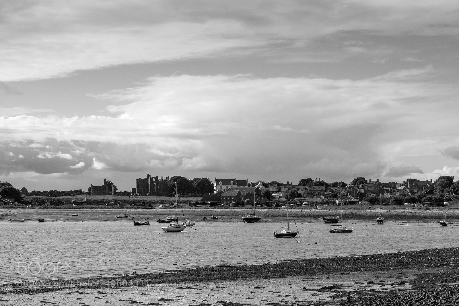 Canon EOS 70D sample photo. Holy island harbour photography