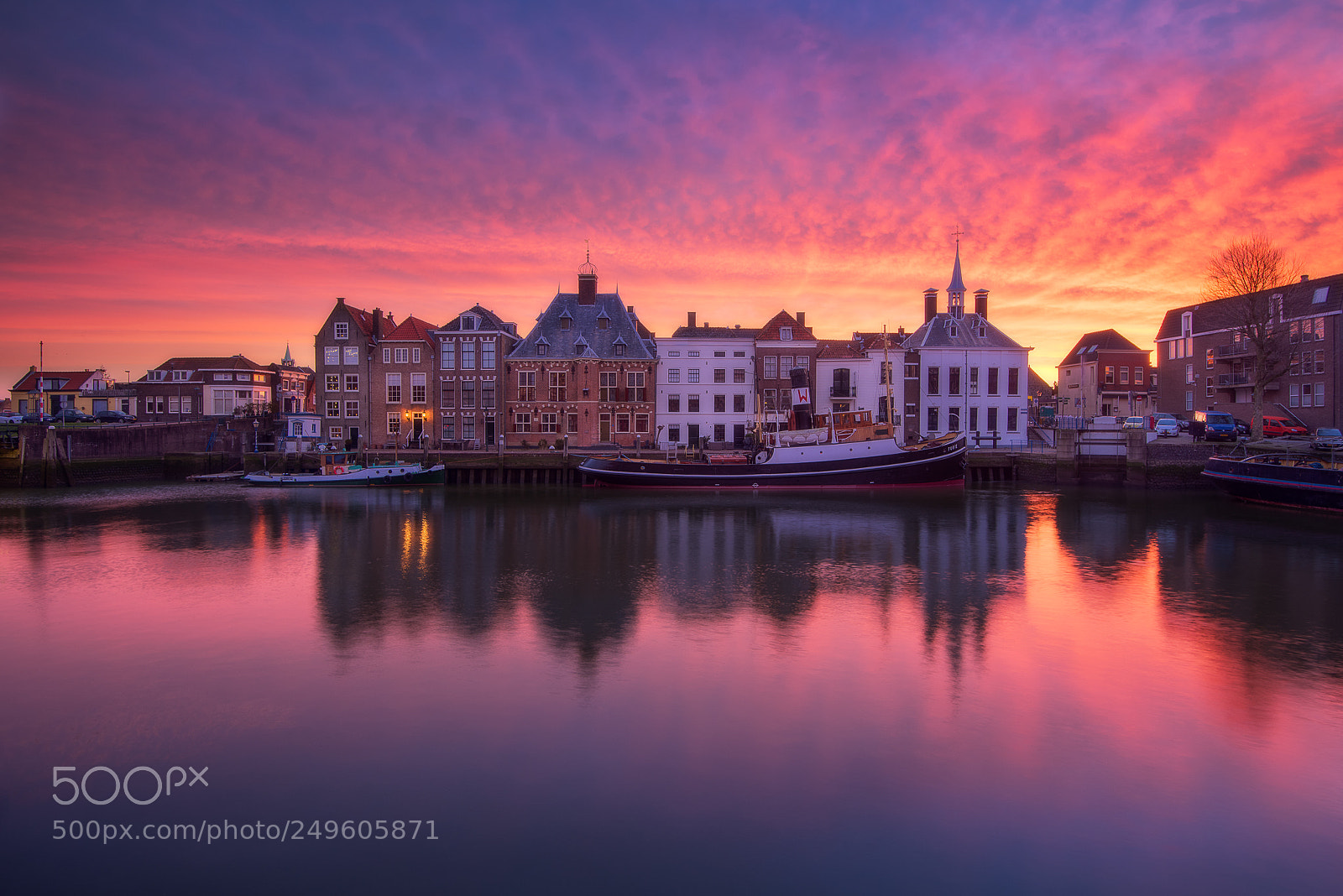 Nikon D810 sample photo. Maassluis on fire photography