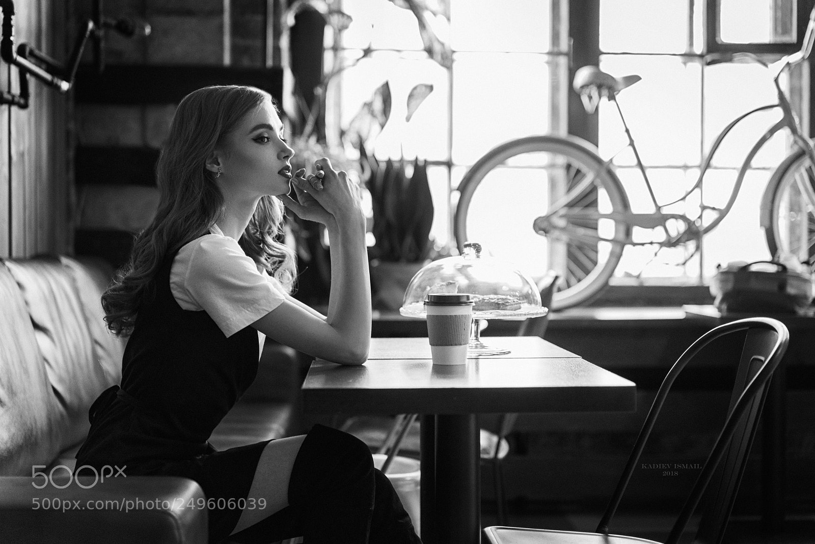Sony a7 sample photo. In the cafe photography
