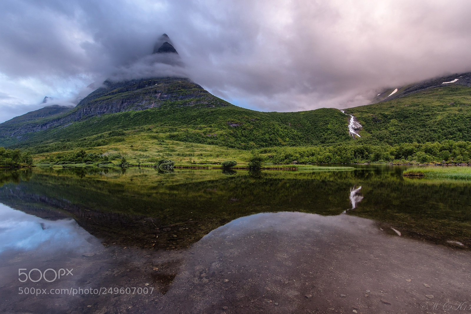 Canon EOS 7D Mark II sample photo. Innerdalstårnet photography