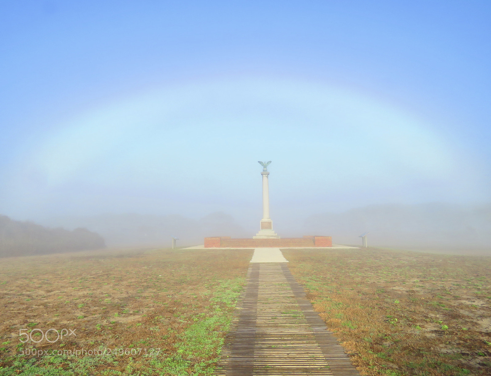 Canon PowerShot SX60 HS sample photo. White "rainbow" of peace photography