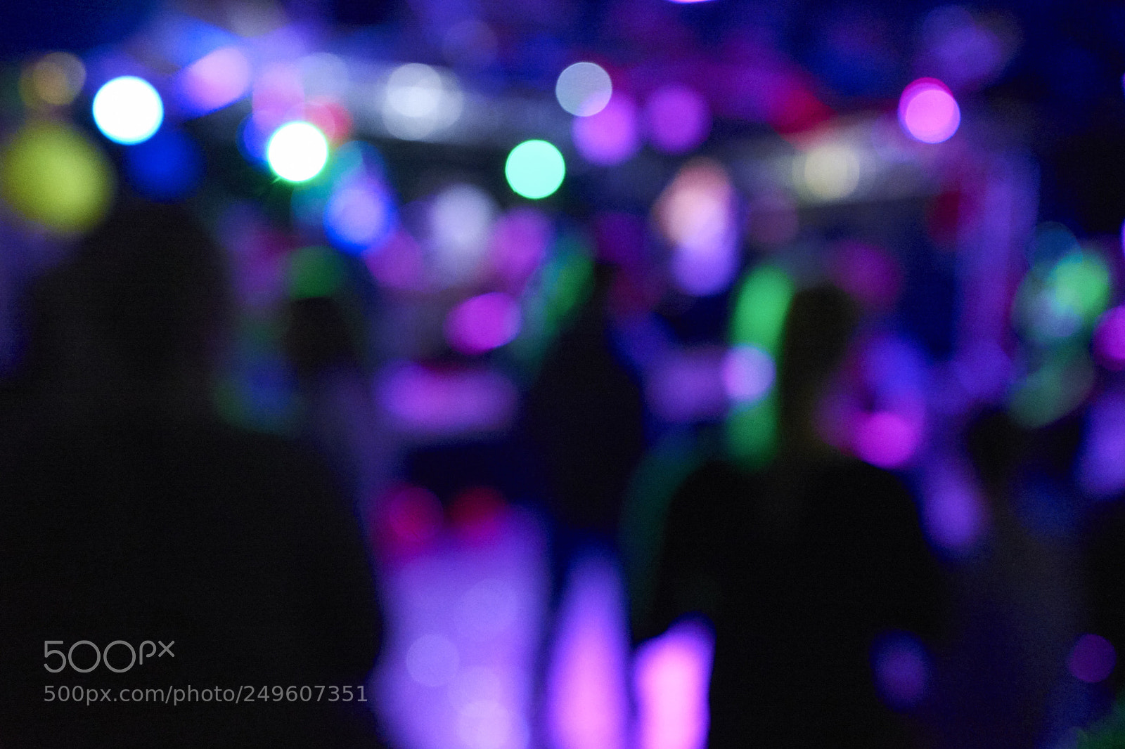 Leica Q (Typ 116) sample photo. Let's have a party photography