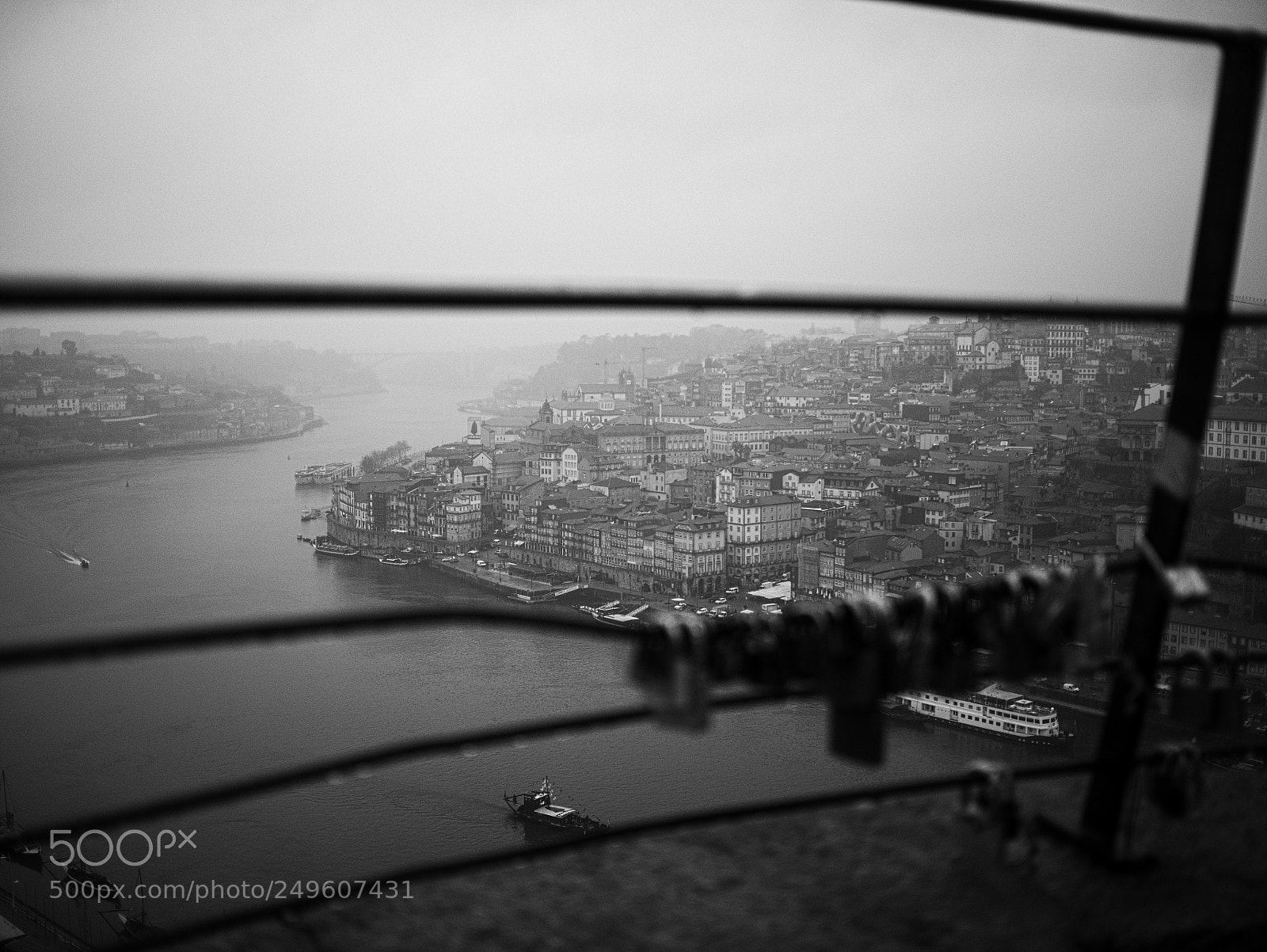 Panasonic Lumix DMC-GX7 sample photo. Porto, portugal photography