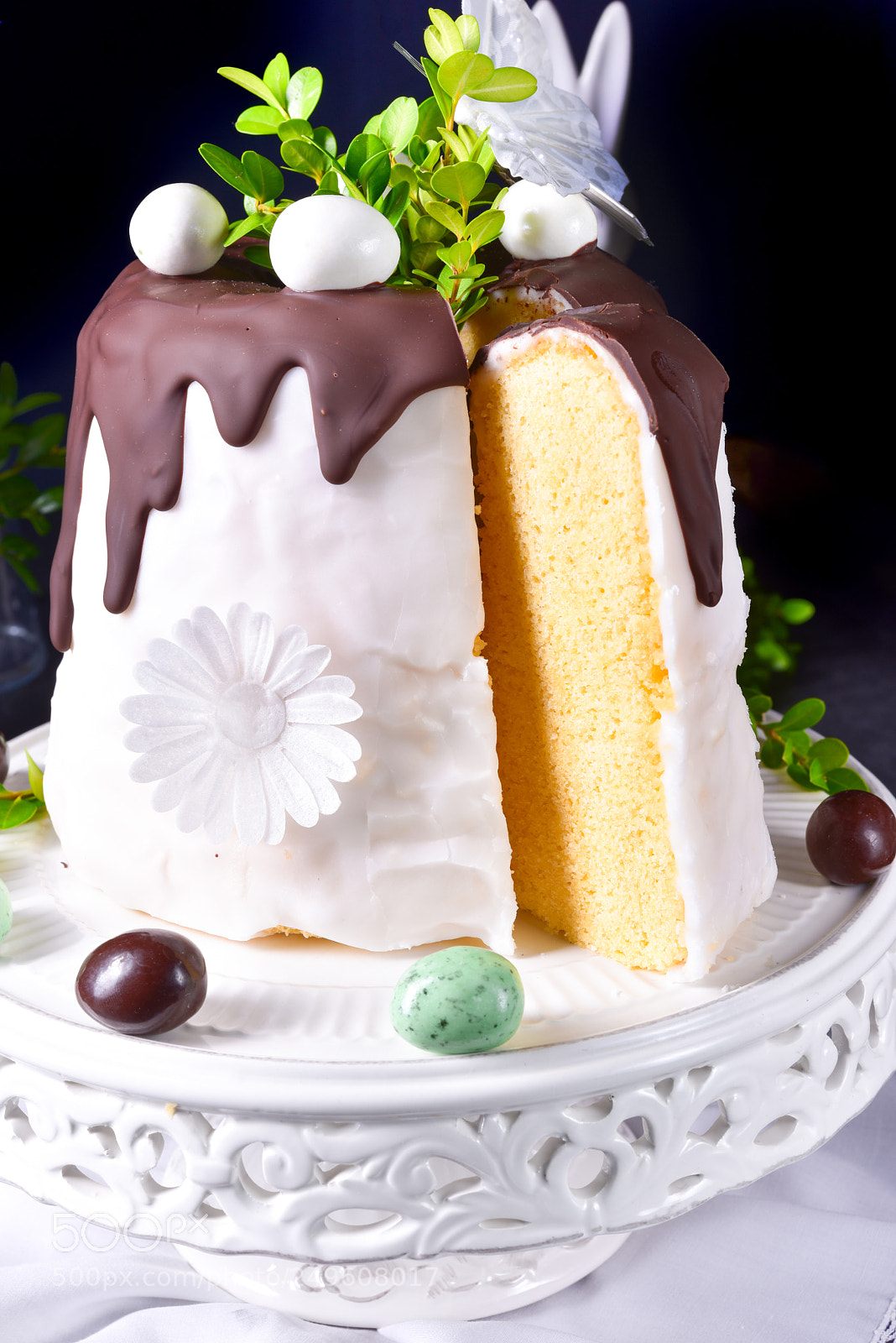 Nikon D810 sample photo. Cooked easter cake photography