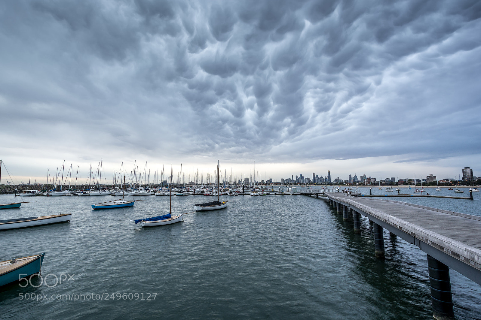 Nikon D5200 sample photo. St kilda pier photography