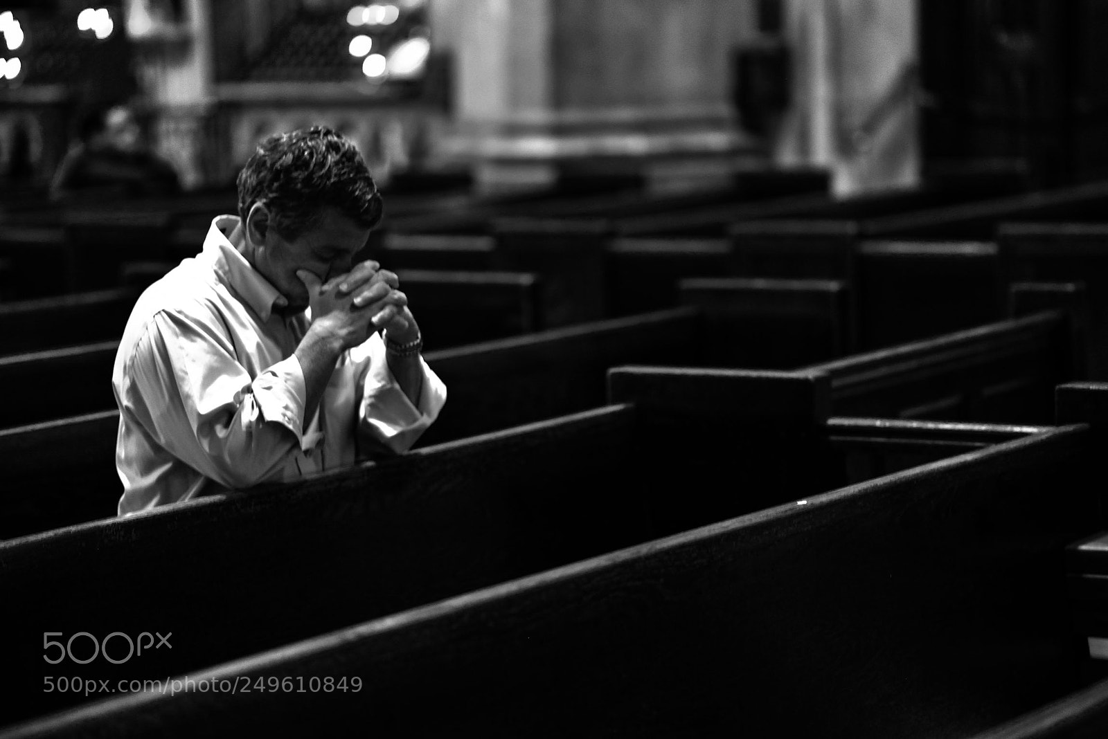 Nikon D800 sample photo. In prayer photography