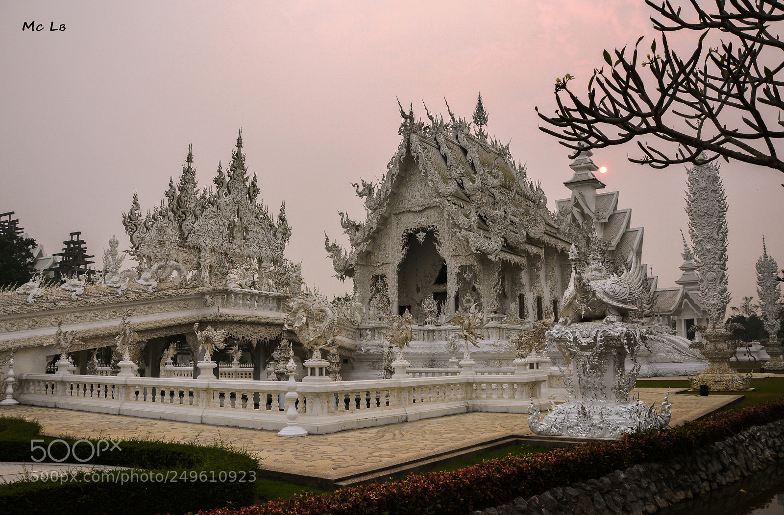Nikon D7100 sample photo. Wat rong khun photography