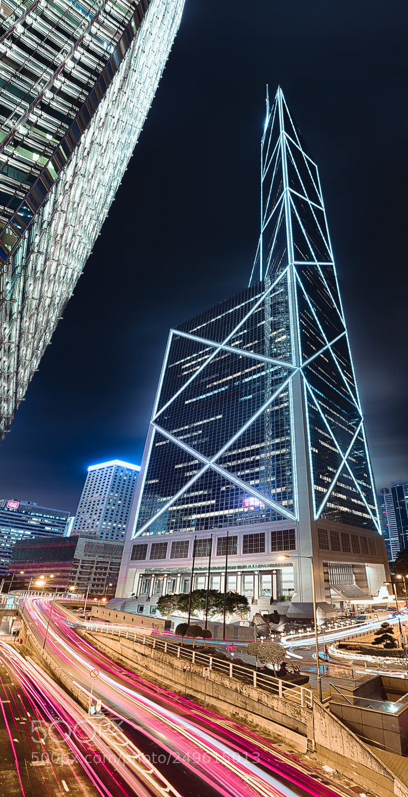 Canon EOS 5D Mark IV sample photo. Bank of china tower photography