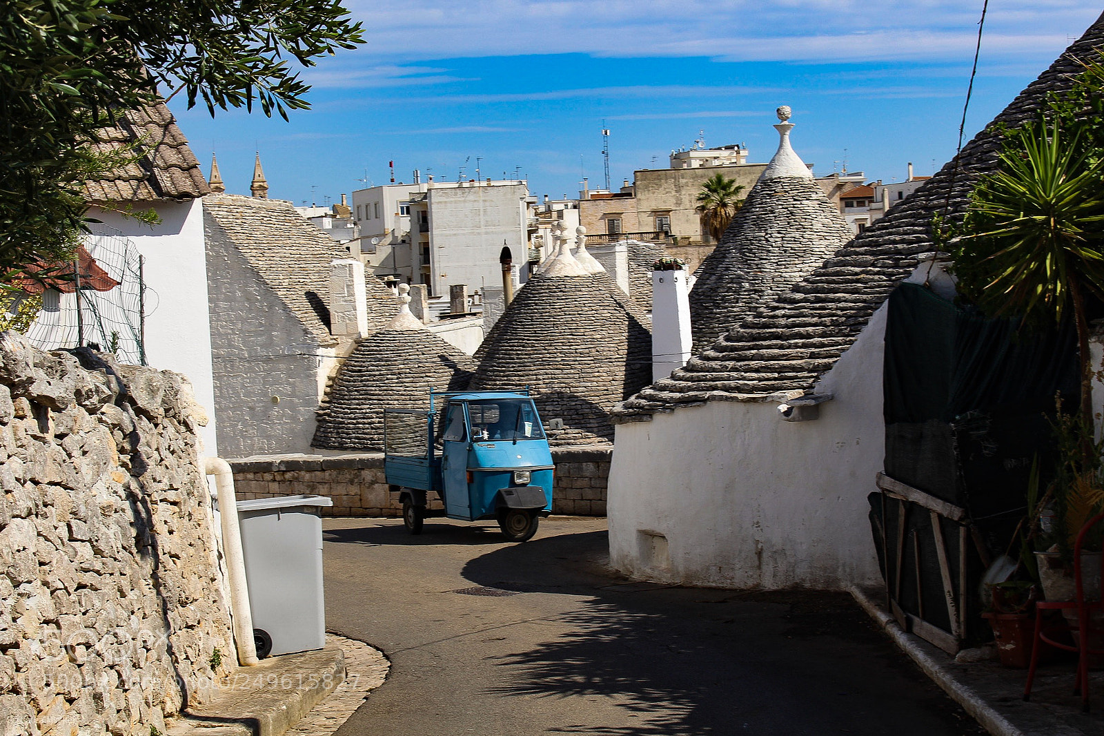 Canon EOS 700D (EOS Rebel T5i / EOS Kiss X7i) sample photo. Alberobello photography