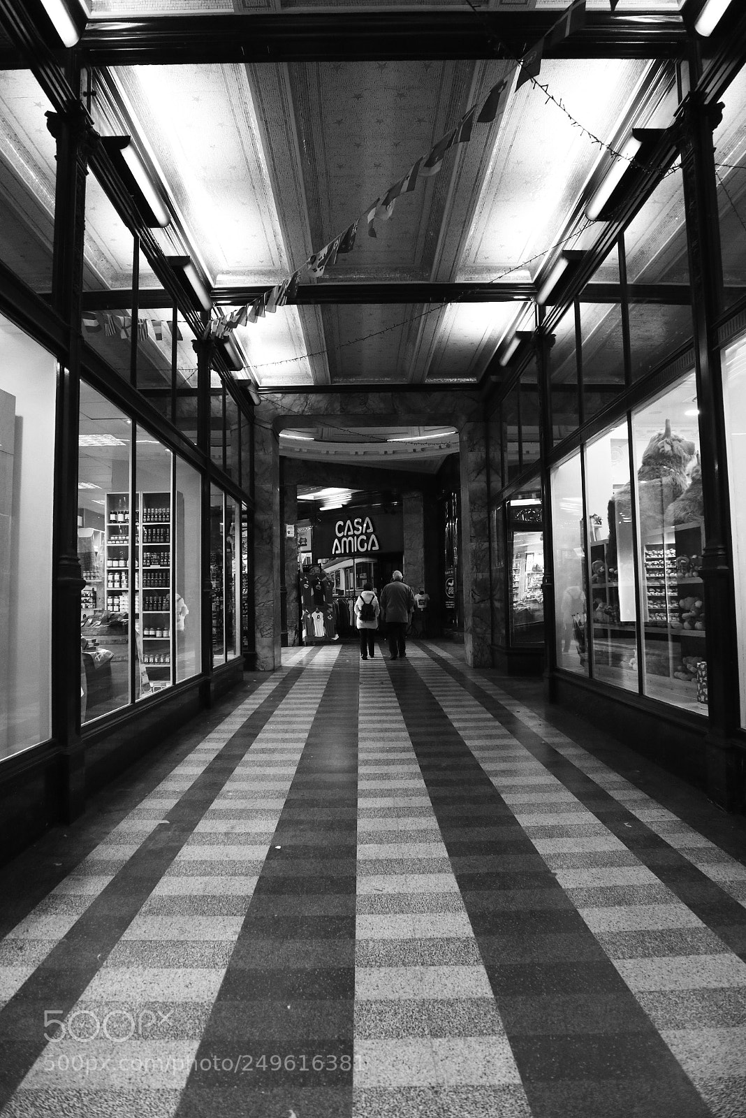 Canon EOS M6 sample photo. North bridge arcade photography
