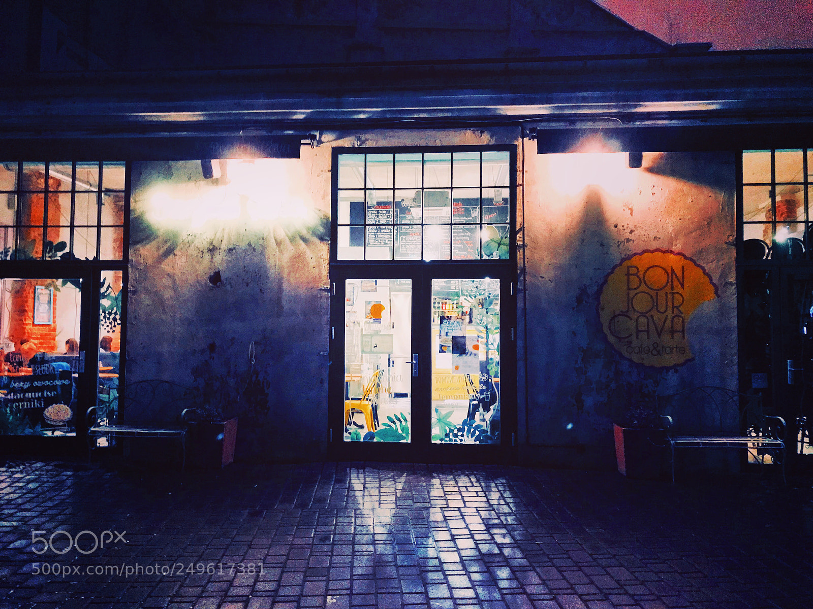 Apple iPhone 7 Plus sample photo. Krakow by night, poland photography