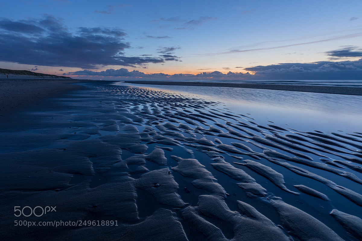 Canon EOS 5D Mark IV sample photo. High tide in blue photography