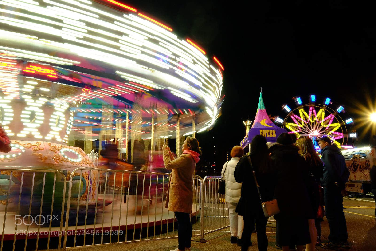 Fujifilm X-T1 sample photo. Non-moving subject in fun photography