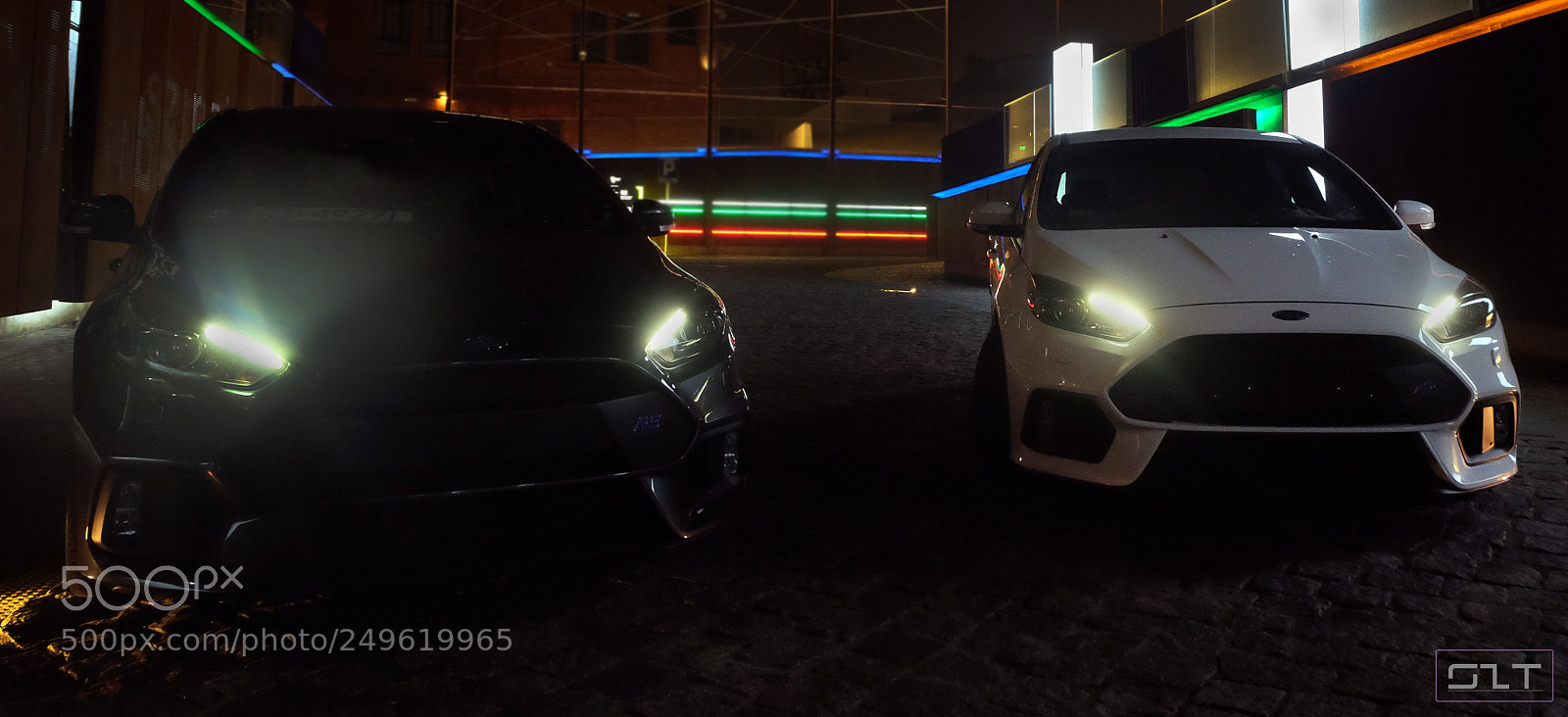 Fujifilm X-M1 sample photo. Faces photography