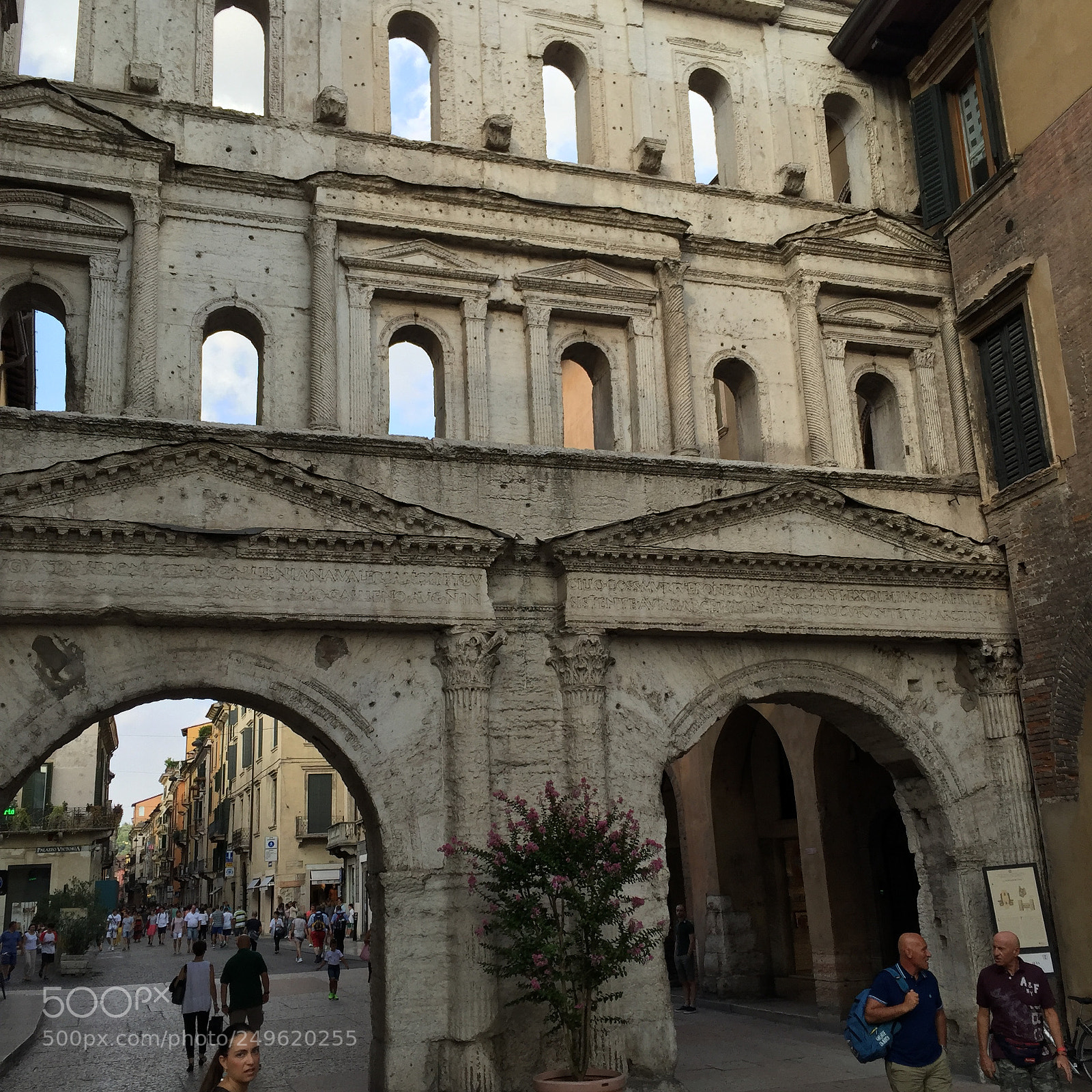 Apple iPhone 6 sample photo. Verona photography