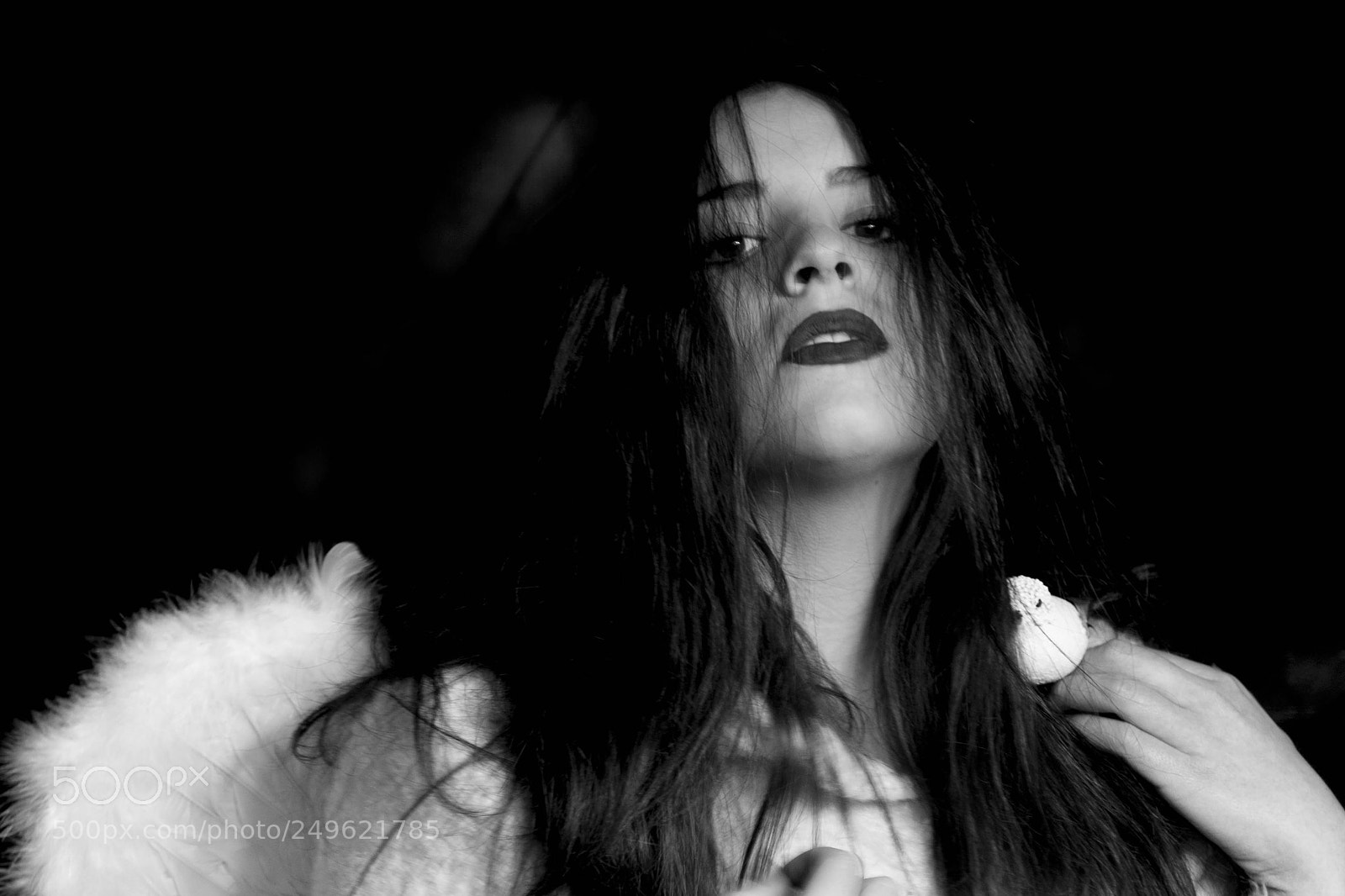 Sony a7 sample photo. Martina e il passerotto photography