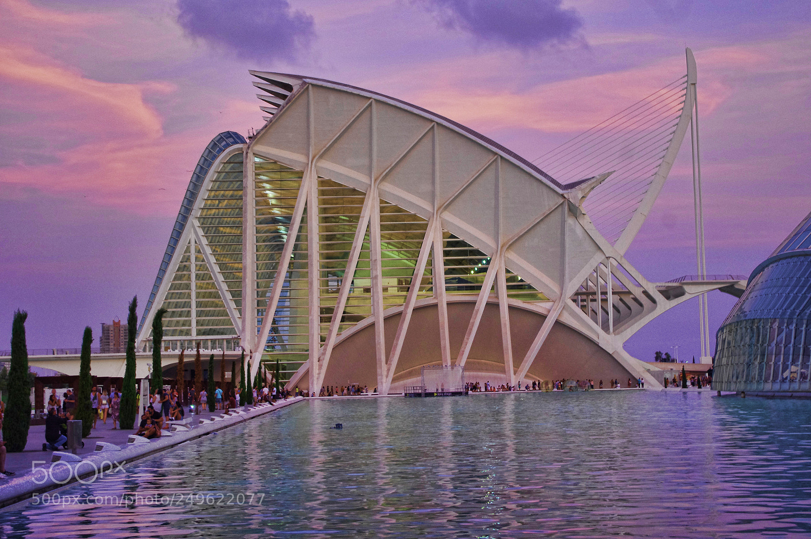 Pentax K-r sample photo. Park designed by calatrava photography