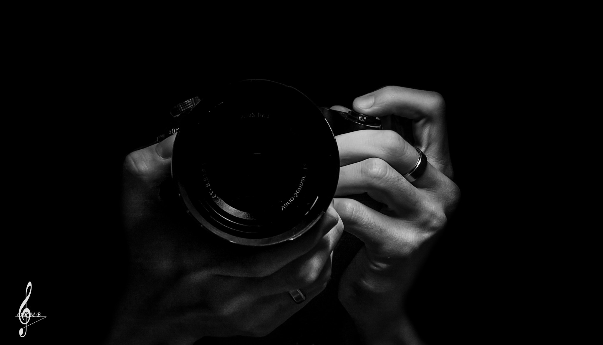Sony Cyber-shot DSC-RX10 II sample photo. Lights photography