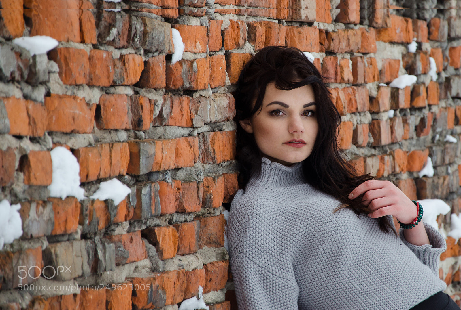 Nikon D7000 sample photo. The girl near the photography