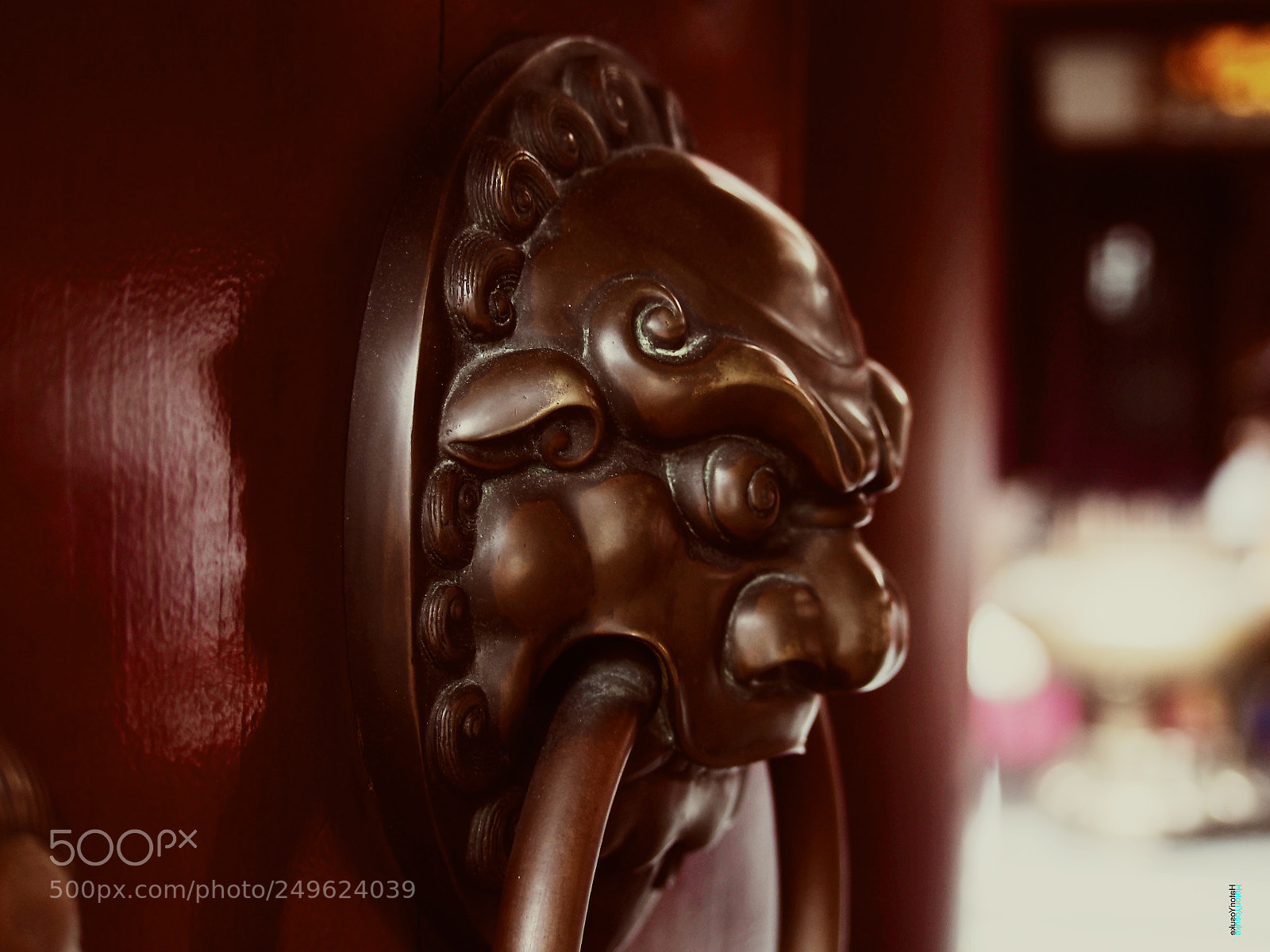 Olympus PEN E-PL6 sample photo. Chinese temple door knob photography