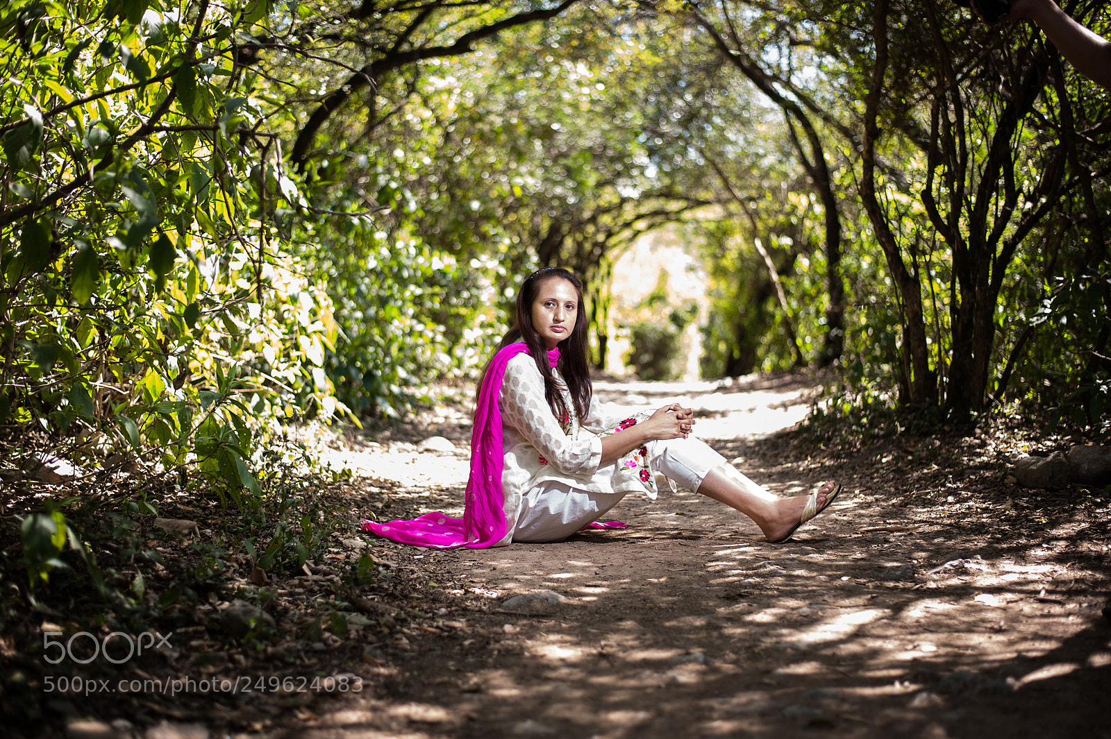 Nikon D700 sample photo. A girl in shade photography