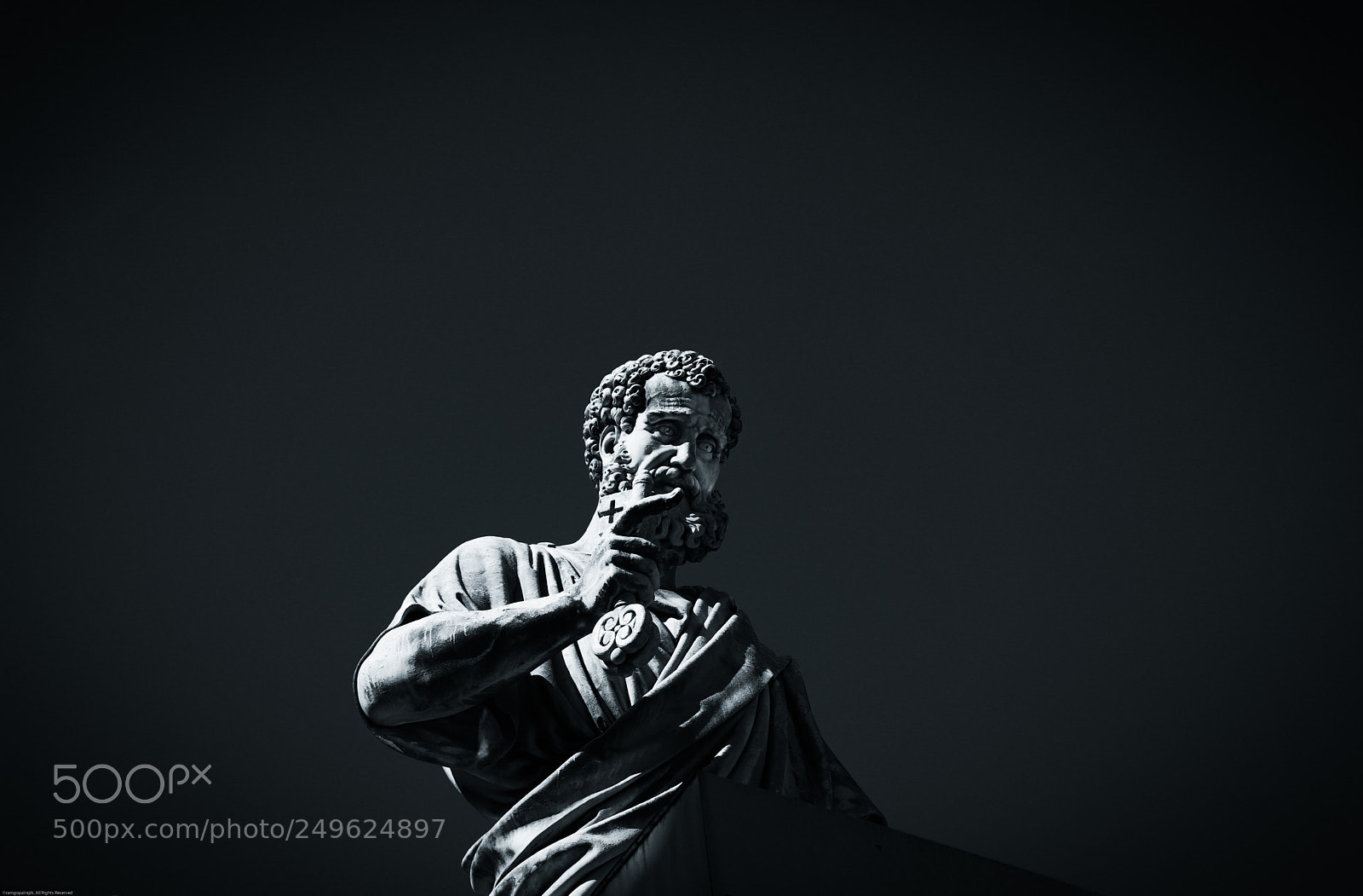 Canon EOS 200D (EOS Rebel SL2 / EOS Kiss X9) sample photo. Roman statue photography