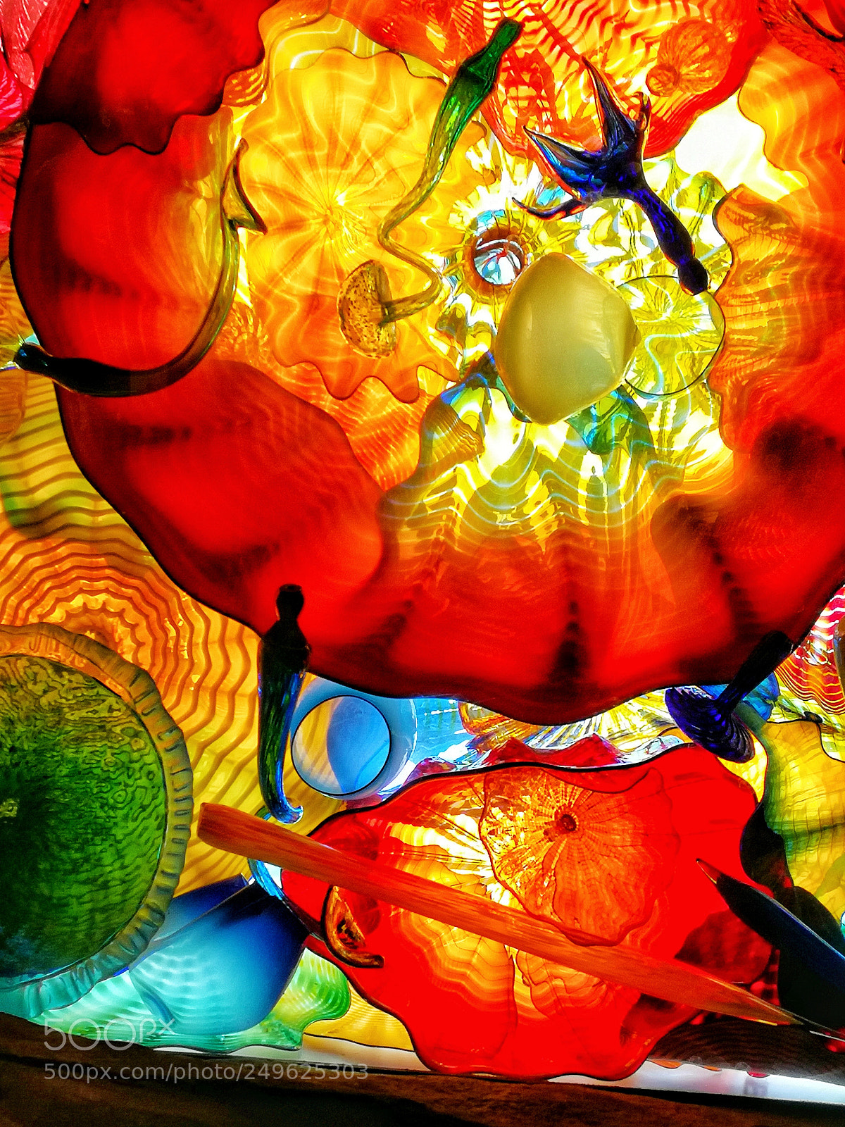 HUAWEI P10 sample photo. Chihuly glass photography