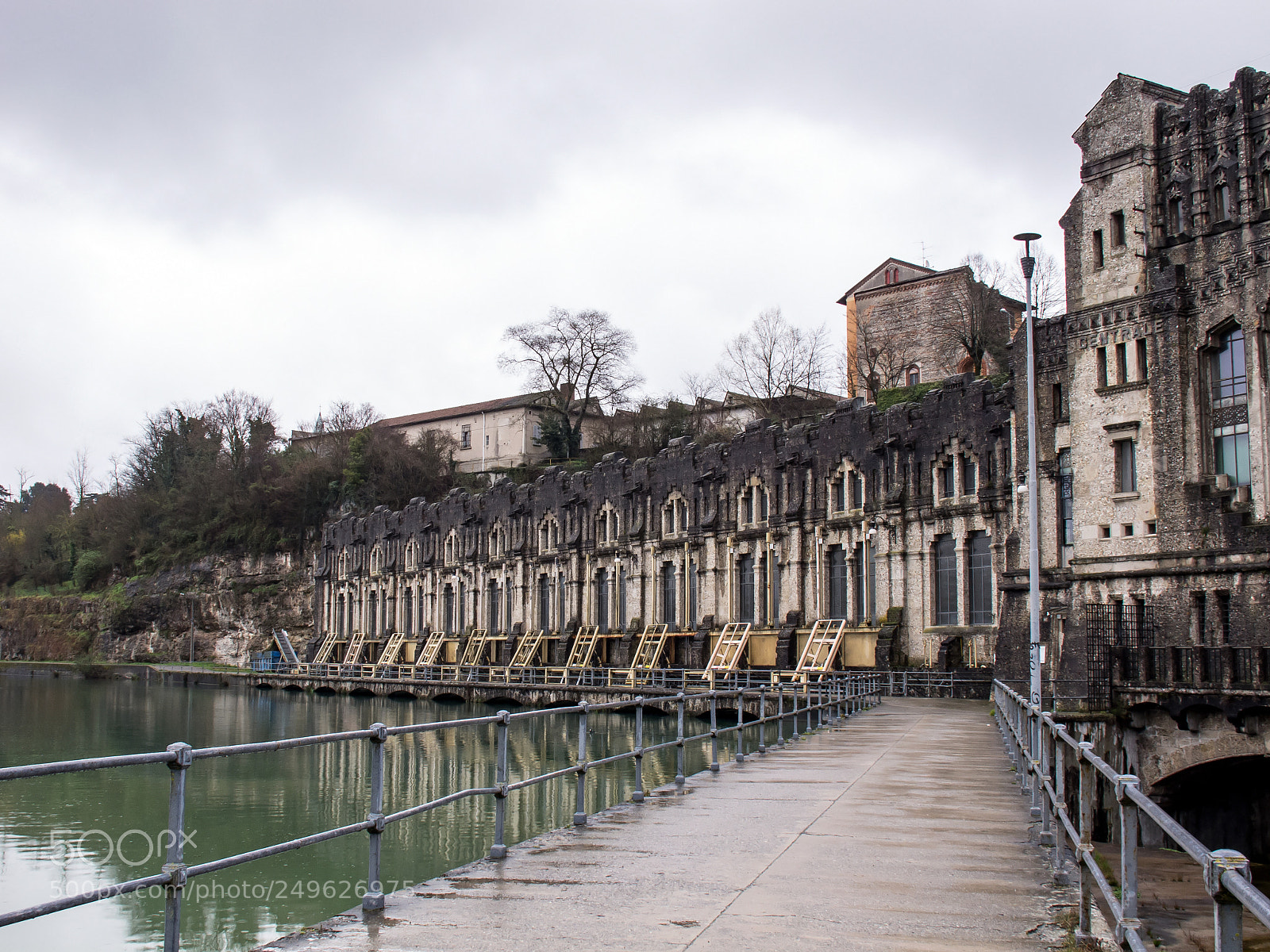 Canon PowerShot G12 sample photo. Centrale di trezzo photography