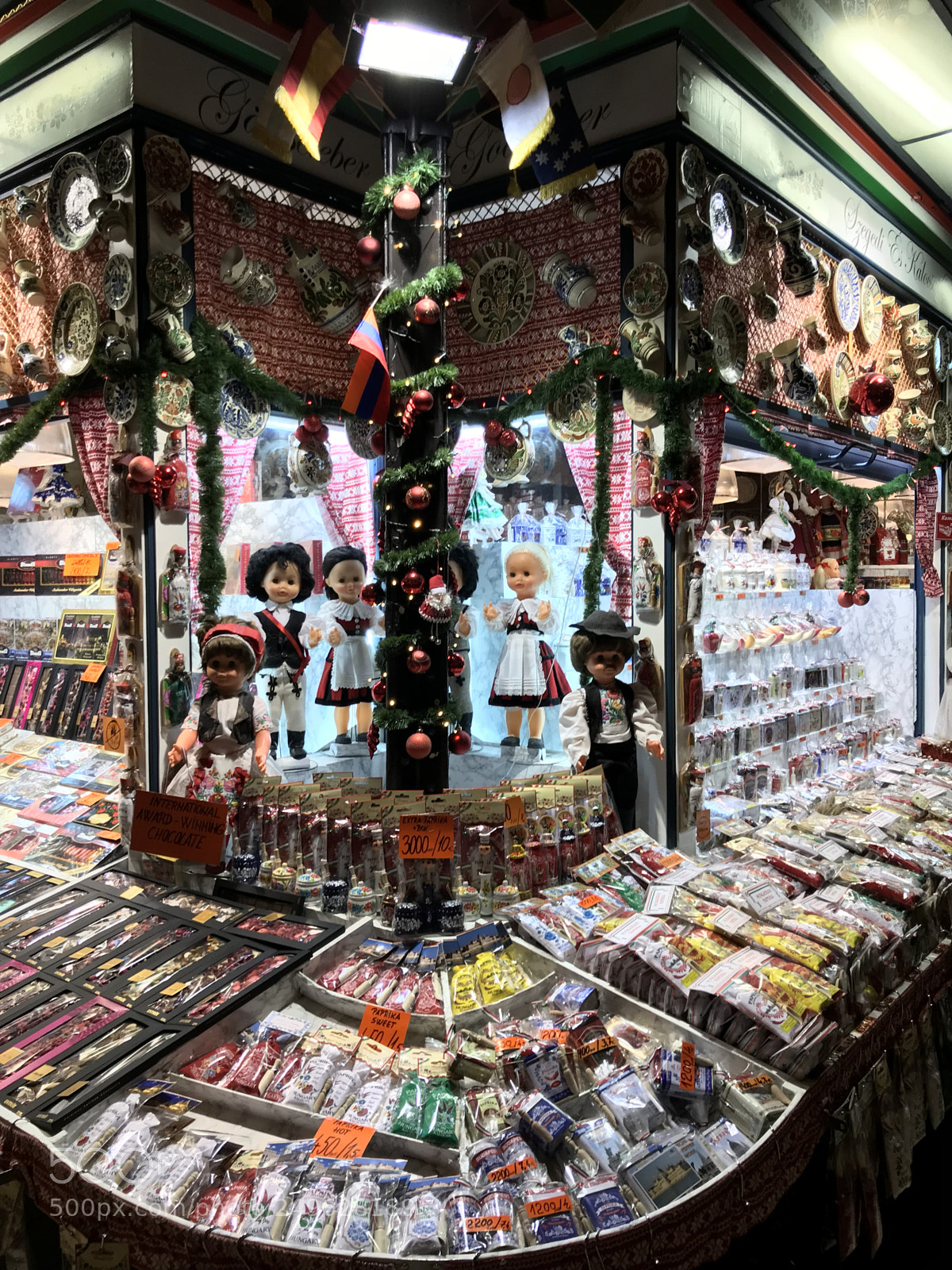 Apple iPhone 7 sample photo. Central market in budapest  photography