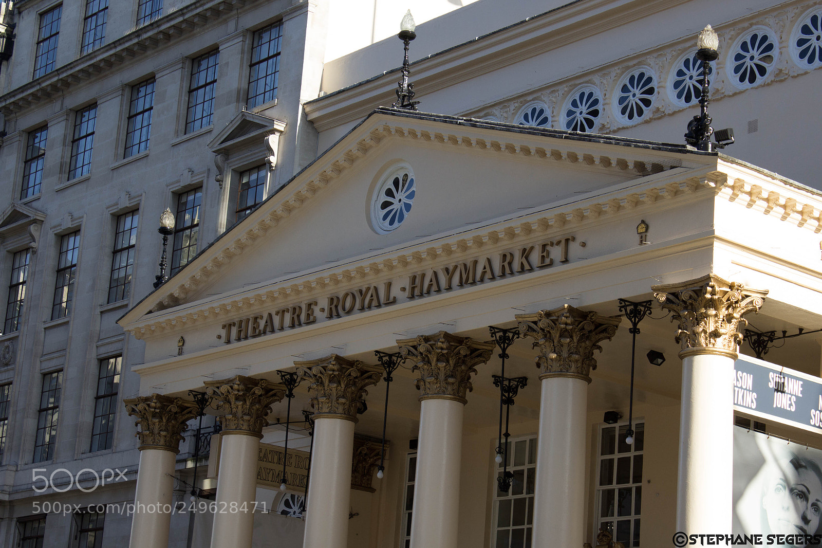 Canon EOS 600D (Rebel EOS T3i / EOS Kiss X5) sample photo. Haymarket royal theatre photography