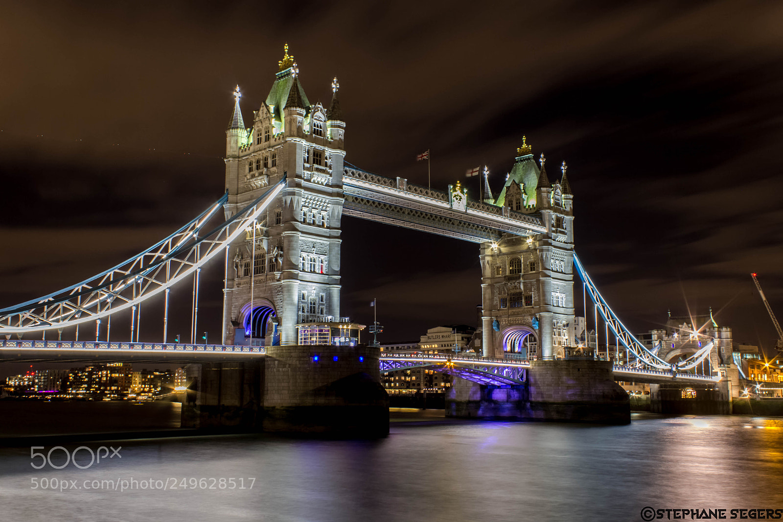 Canon EOS 600D (Rebel EOS T3i / EOS Kiss X5) sample photo. Tower bridge by night photography