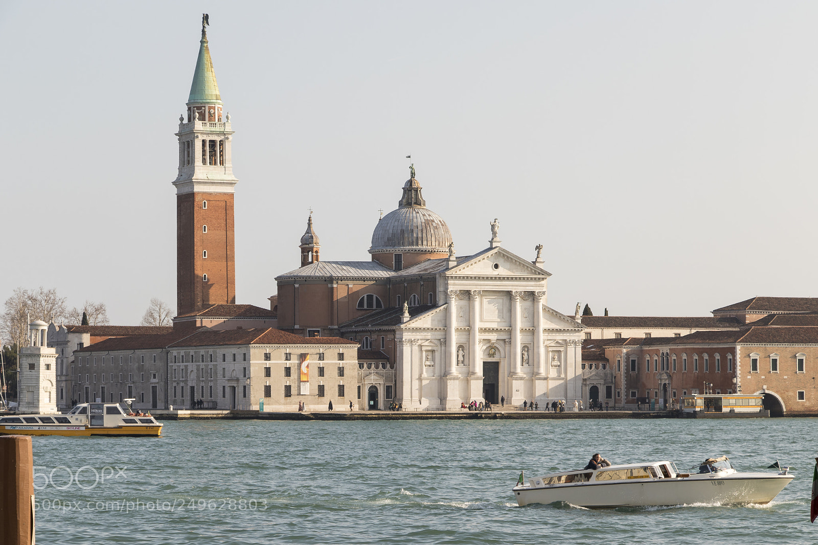 Canon EOS 77D (EOS 9000D / EOS 770D) sample photo. San giorgio island photography